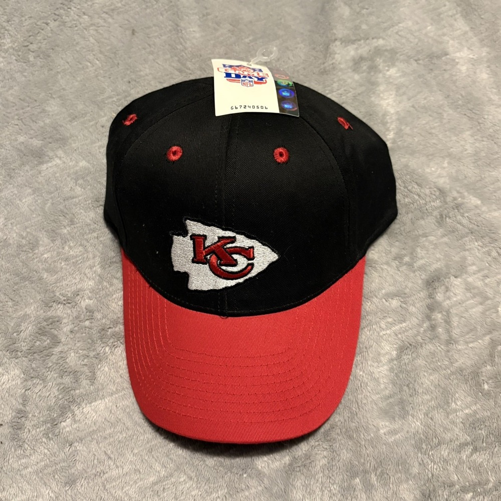 Kansas City Chiefs Vintage Game Day Snapback Cap Hat Black Red 90s KC New W/ Tag